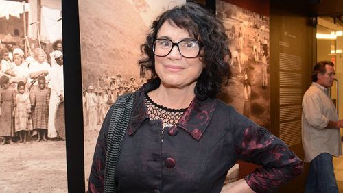 Regina Duarte pode perder salário de até R$ 120 mil em TV se aceitar cargo