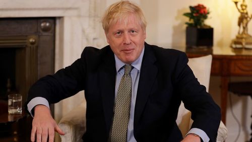 Primeiro-ministro britânico Boris Johnson testa positivo para Covid-19