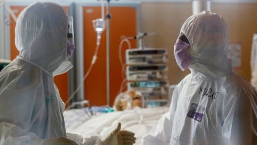 Angústia de profissionais da saúde faz psicólogos criarem plataforma gratuita