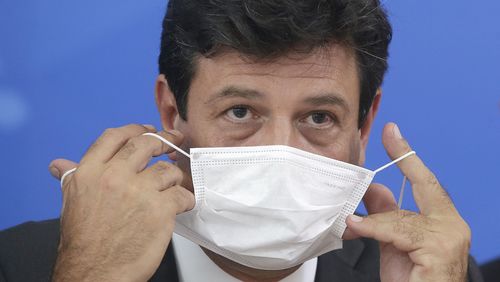 Mandetta diz ser inviável estabelecer prazo final para isolamento social