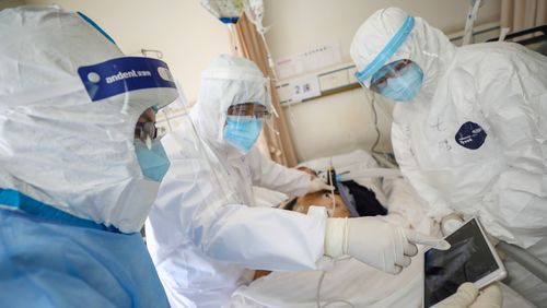 Cerca de 48% dos mortos pela Covid-19 tinham pressão alta, diz estudo chinês