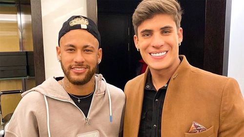 Em suposto áudio, Neymar Jr. ofende ex-namorado da mãe