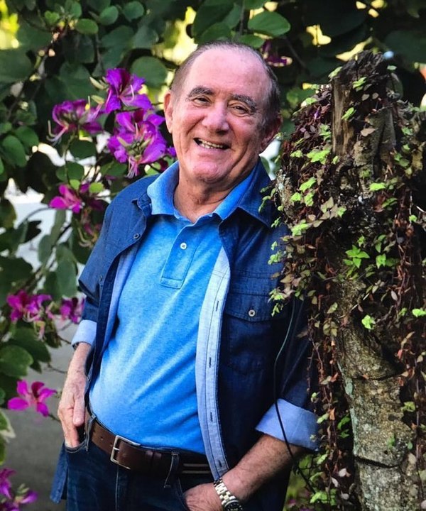 Após 44 anos, Renato Aragão deixa a Globo