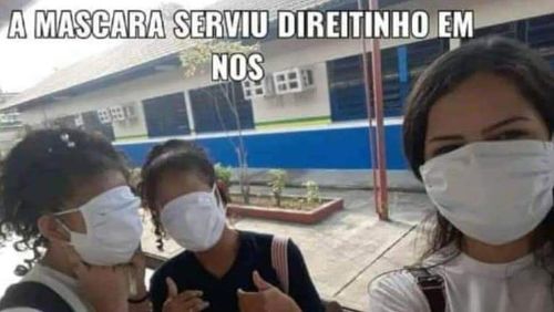 Governo do Amazonas distribui máscaras gigantes e estudantes fazem memes na internet